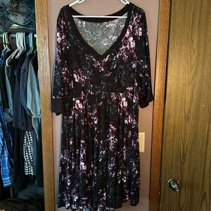 Torrid Floral Dress Super soft Plush Size 2